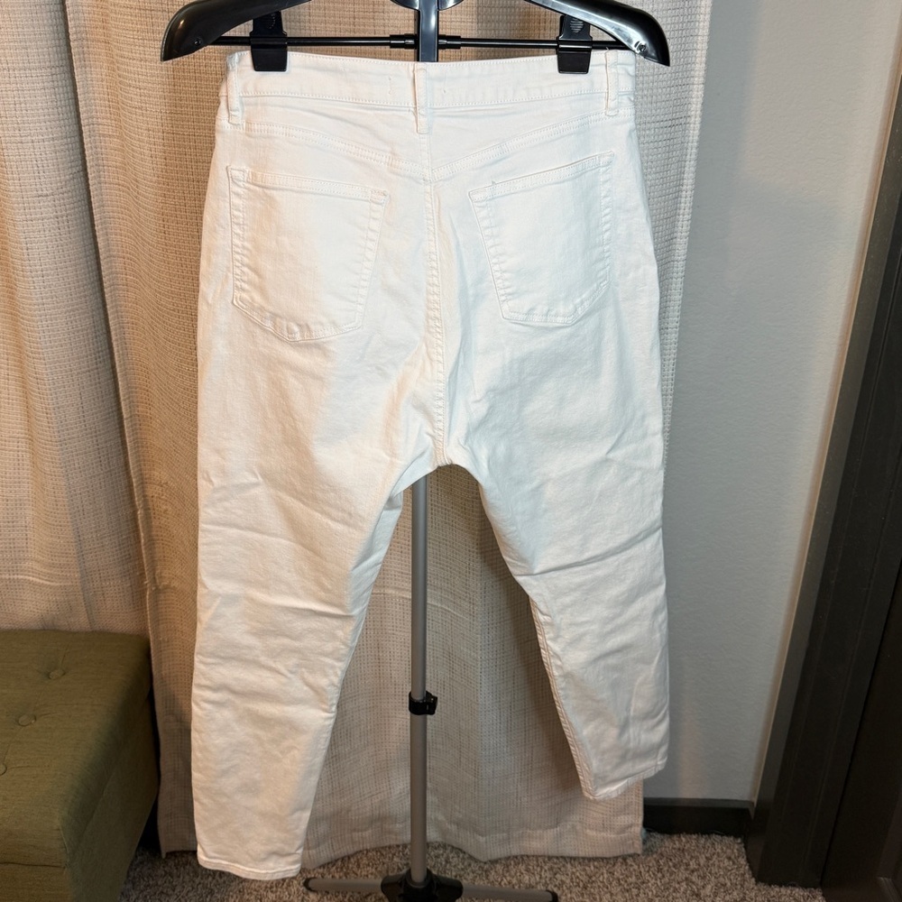 Ann Taylor Jeans - Picture 2 of 4